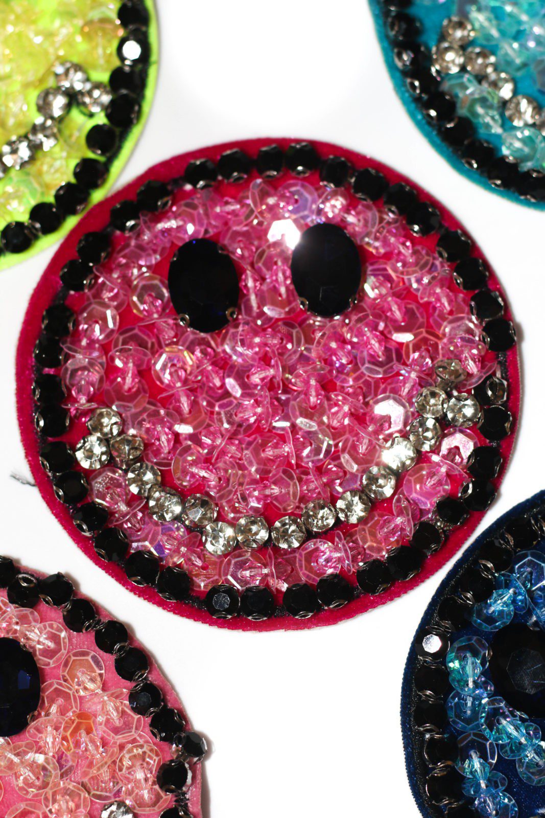 Beaded sequin smiley patch - Image 5
