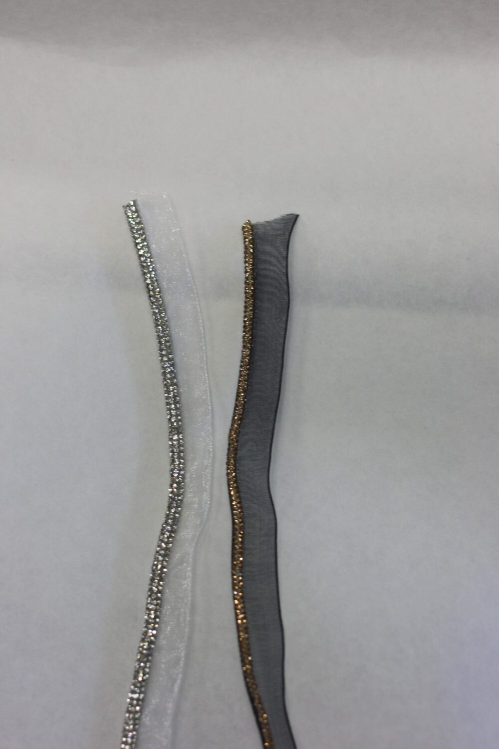 Lace rhinestone trim - Image 2