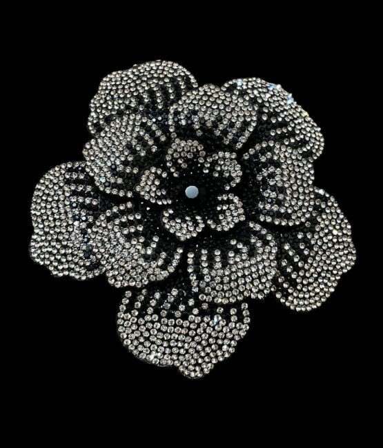 Dazzling black Flower rhinestone patch
